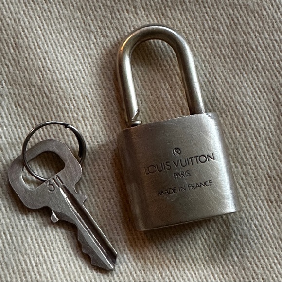 Louis Vuitton Silver Lock and Key Set - Picture 5 of 7